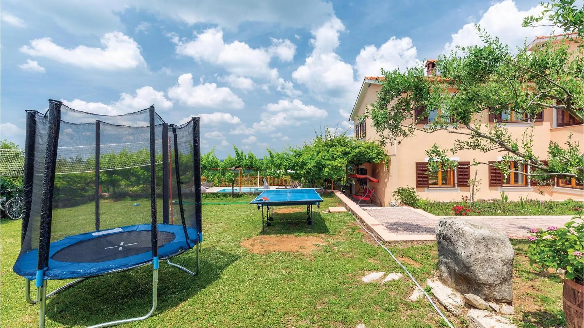 7 Bedroom Nice Home In Labin Labin (Istria)